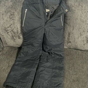 Snow pants size 8